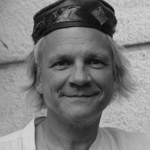Daniel R. Schneider